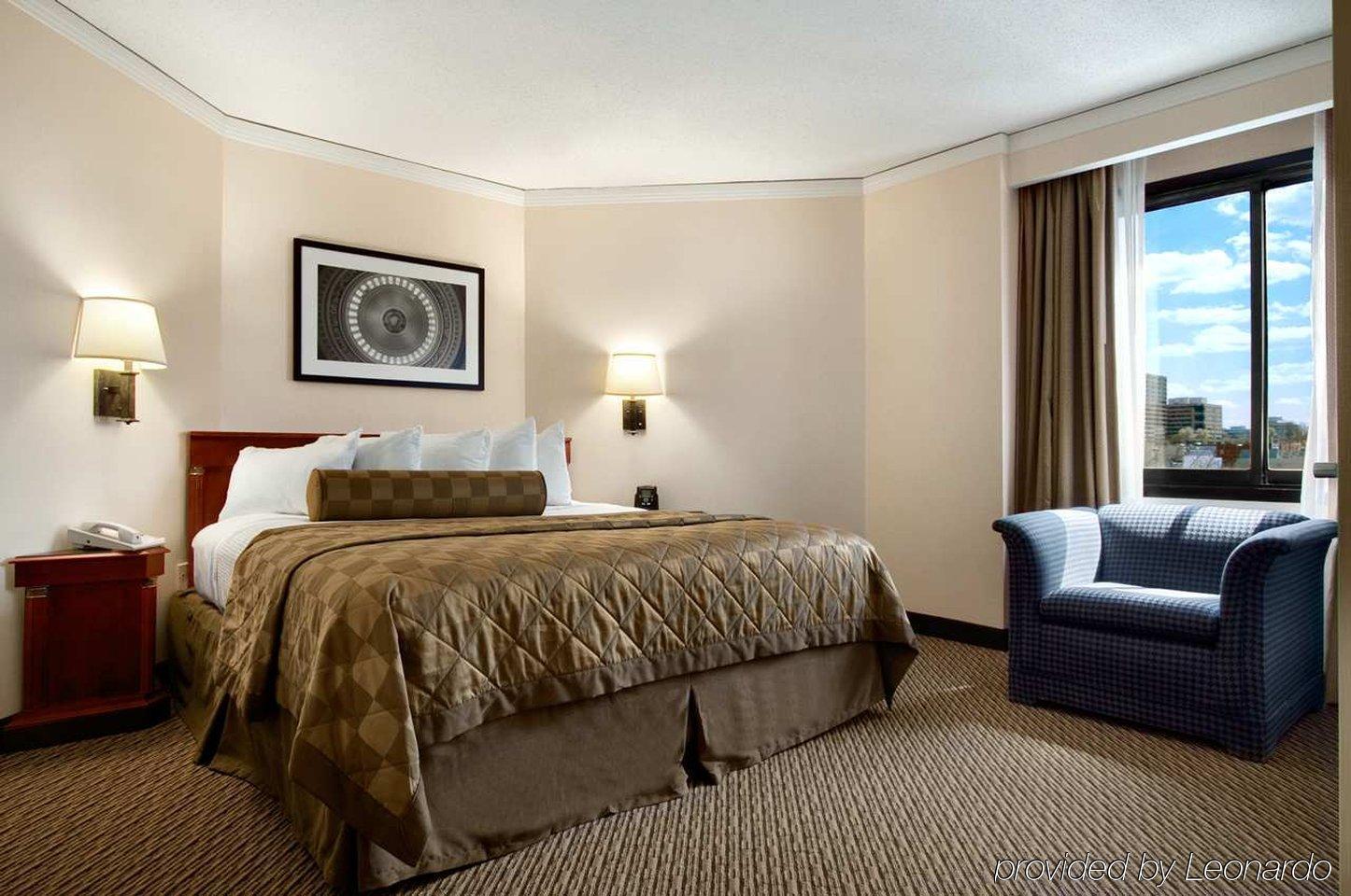 เอมบาสซี สวีท บาย ฮิลตัน ไทสัน คอร์เนอร์ Hotel ไทซันส์คอร์เนอร์ ห้อง รูปภาพ